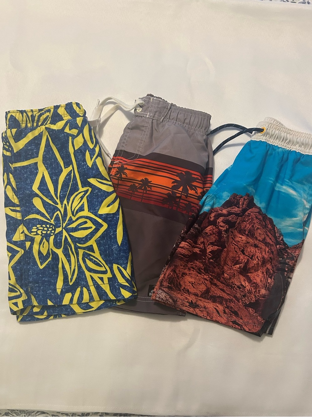 Bundle of 3 boy’s swim suit trunks size 7 Lands End Chill Wonder Nation